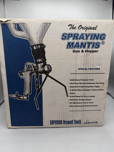 Wal board spraying mantis - spraying,